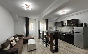 Alex 4 Apartment